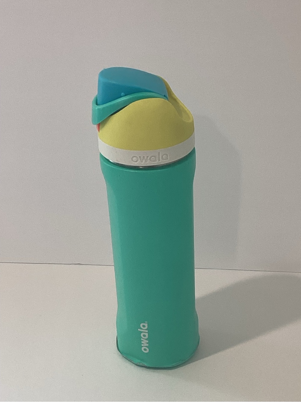 Owala Teal & Yellow Water Bottle - Leakproof Sports Thermos